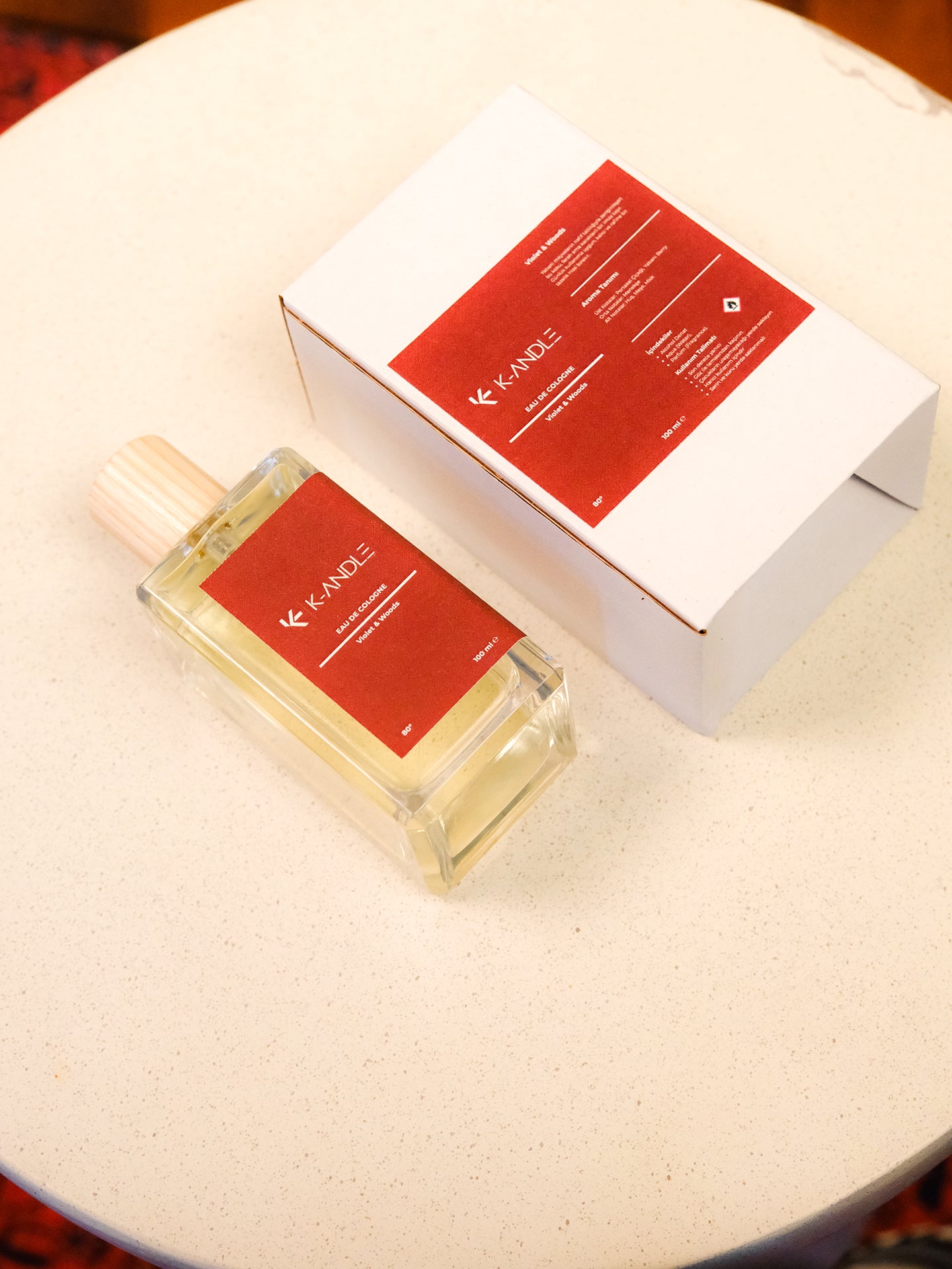 Violet & Woods Kolonya 100 ml cam şişe ferah ve odunsu koku