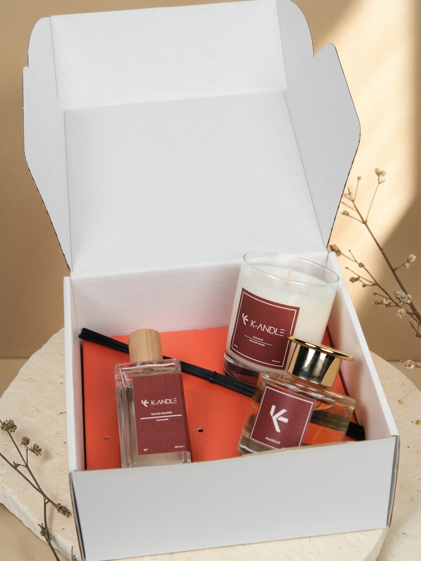 Aurawood Hediye Seti | Odunsu Sandal Aromalı | Premium Hediye Kutusu | K-ANDLE