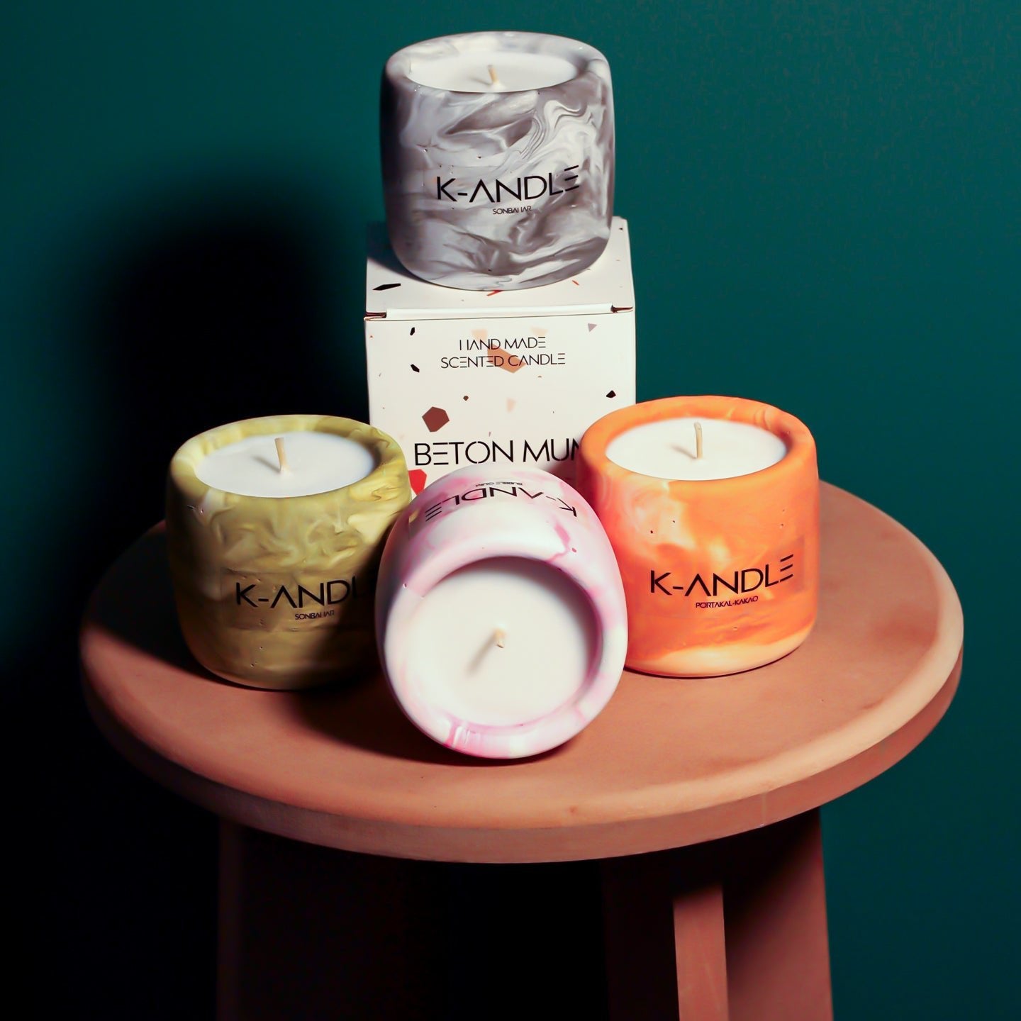 Dekoratif beton mum elma tarçın aromalı doğal mum