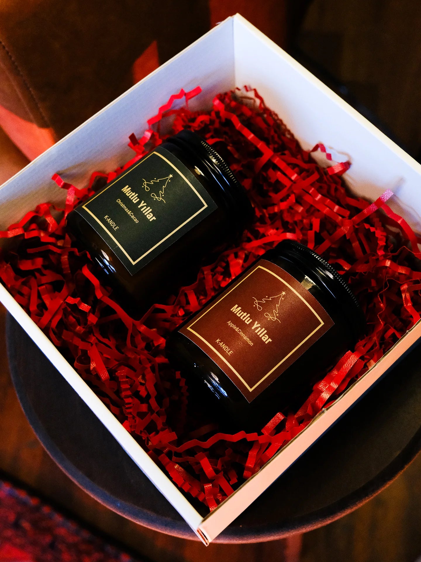 Yeni yıl temalı ikili mum seti apple cinnamon ve christmas cocoa kokulu